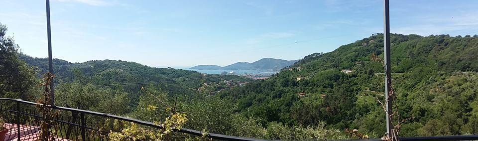 Agriturismo Oliva Azzurra Villa Valeriano Lunense Екстериор снимка